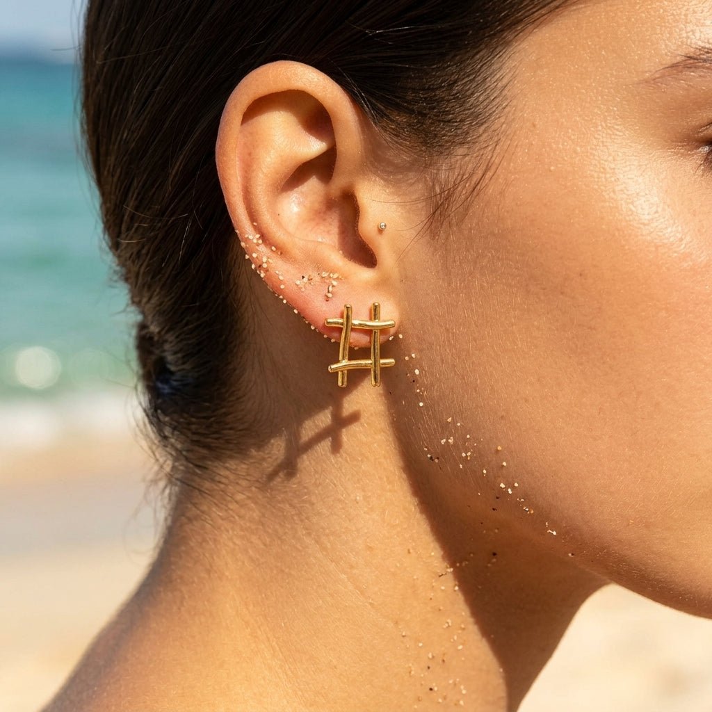 Crisscross Grid Bar Minimalist Stud Earrings - Semprie