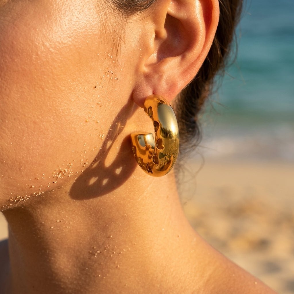 Cutout Heart Polished Huggie Hoop Earrings - Semprie