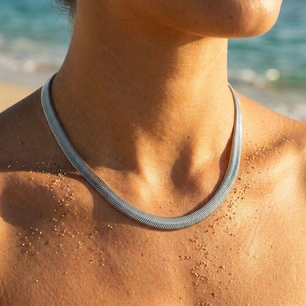 Lido Vintage Textured Herringbone Necklace - Semprie