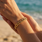 Mira Chunky Interlocking Horseshoe Link Bracelet - Semprie