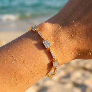 Ora Emerald-Cut Solitaire Tennis Bracelet