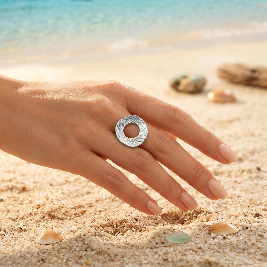Oversized Hammered Oval Cutout Cocktail Ring - Semprie