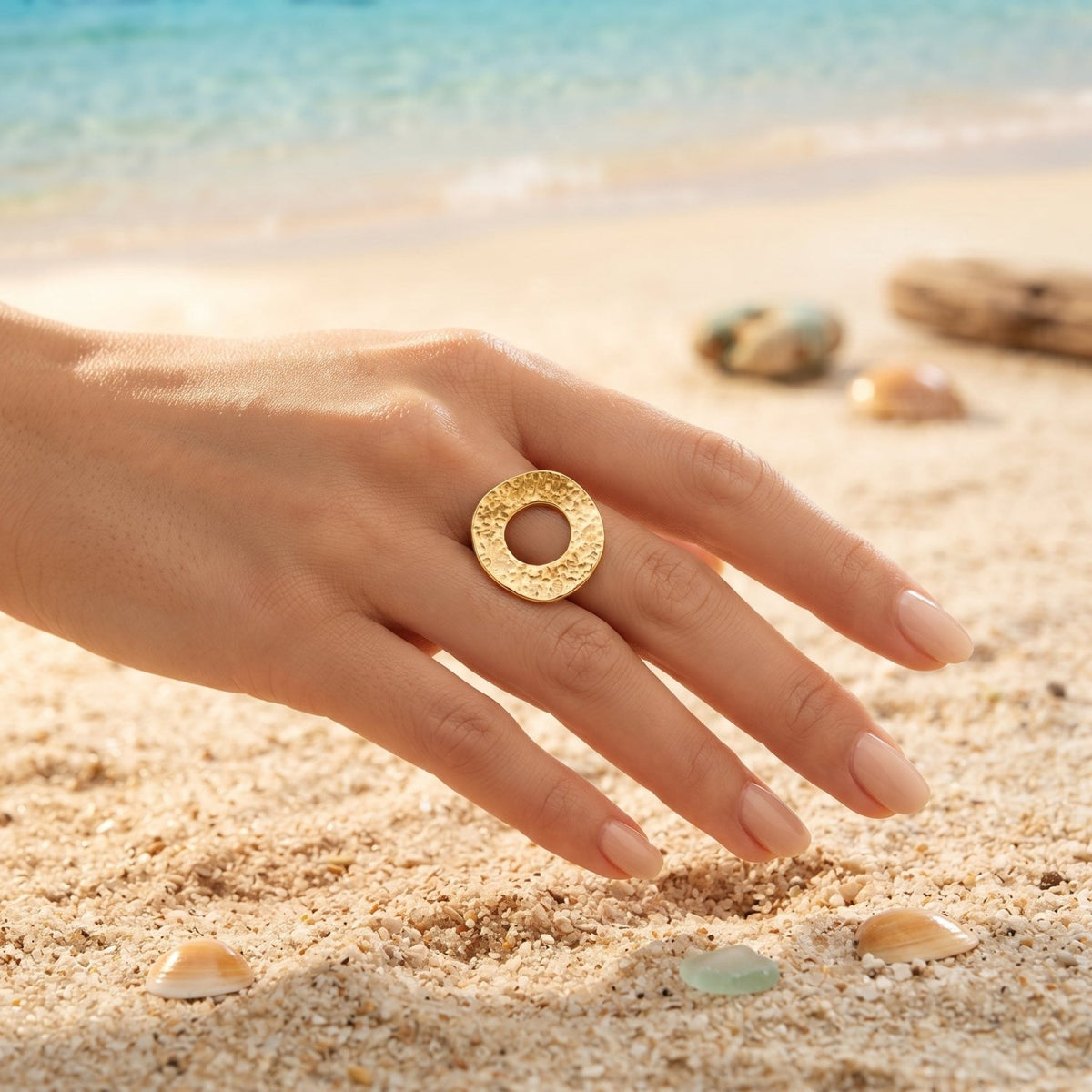 Oversized Hammered Oval Cutout Cocktail Ring - Semprie