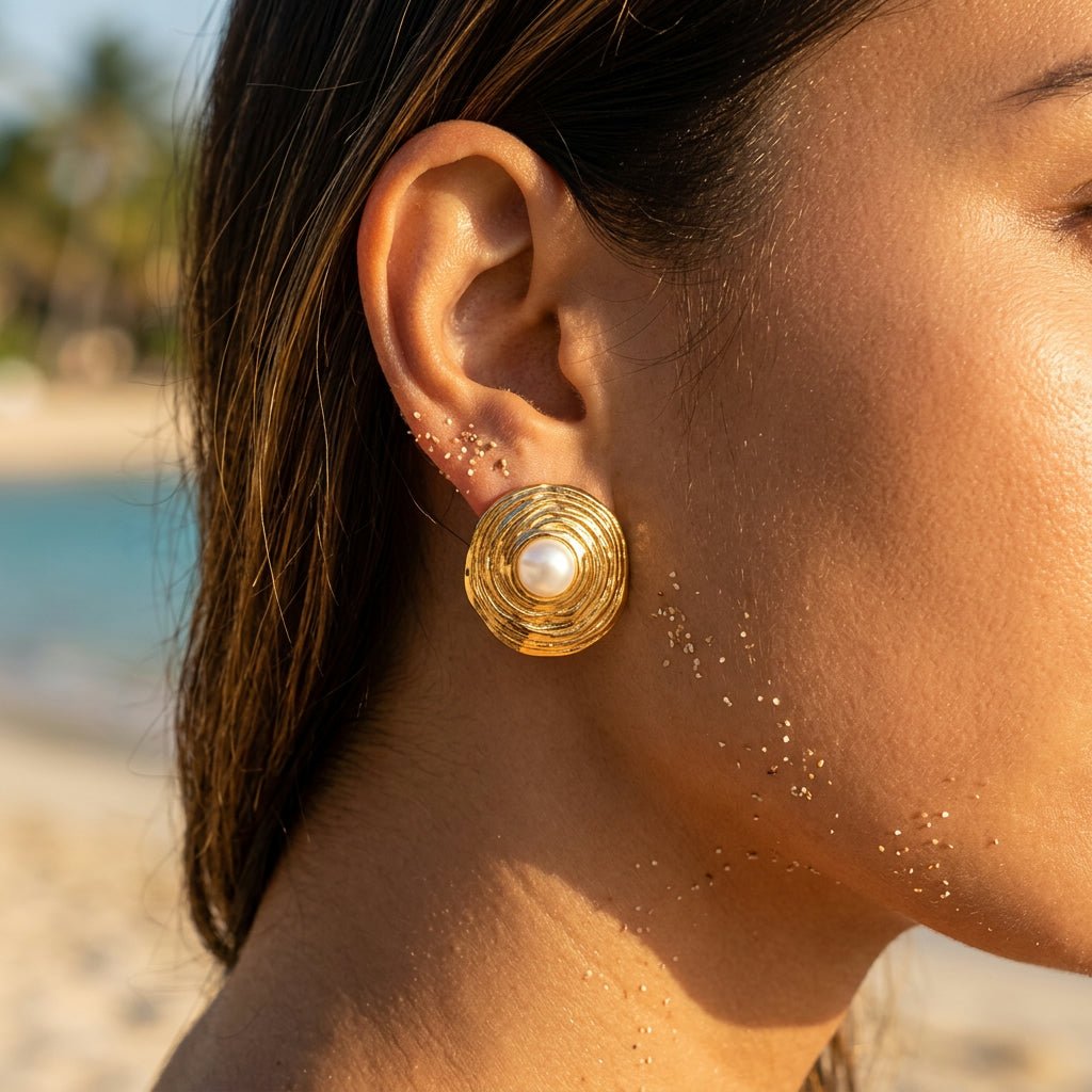 Ribbed Sunburst Disc Pearl Stud Earrings - Semprie