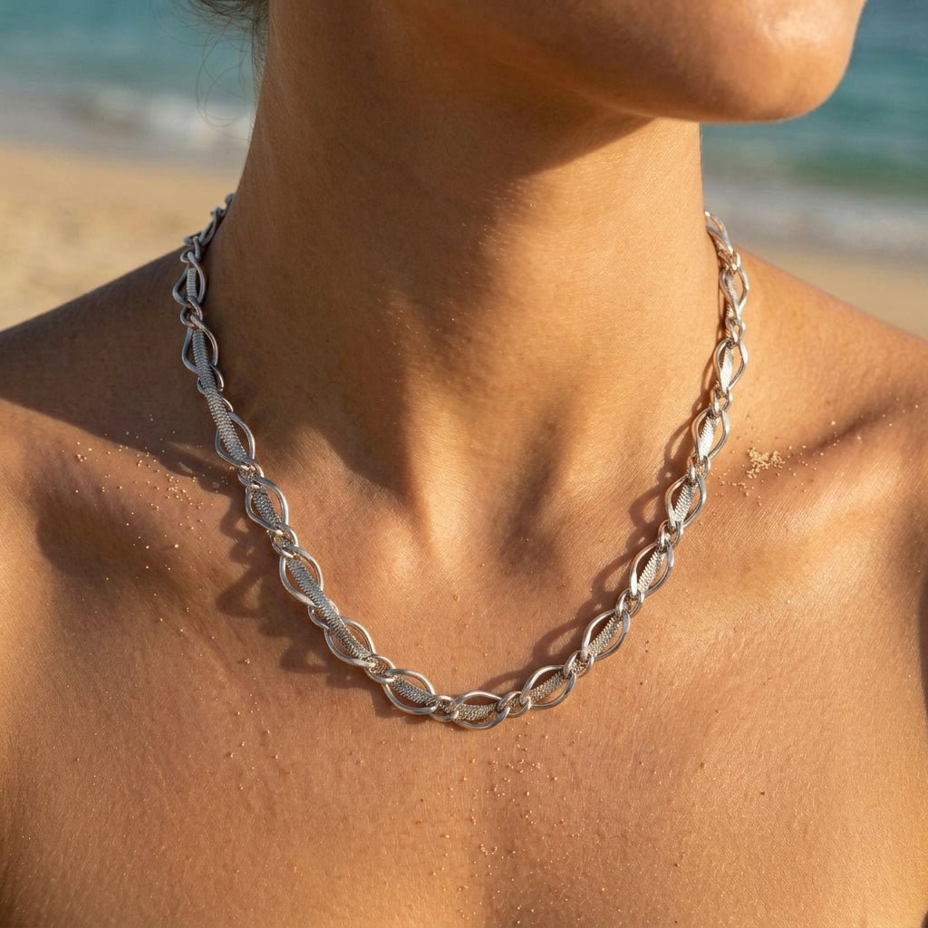 Solitary Freshwater Pearl Pendant Snake Necklace - Semprie